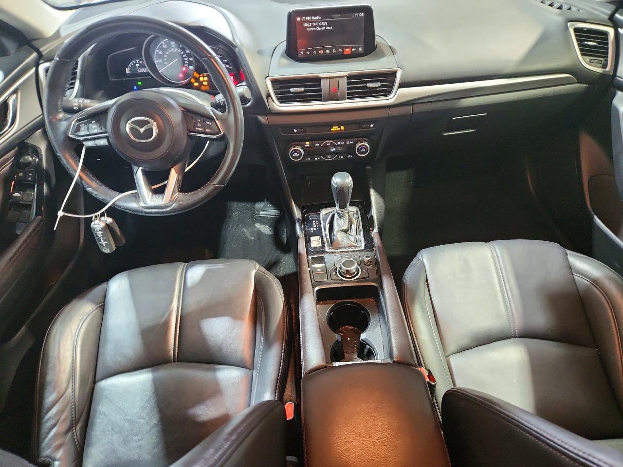 Mazda 3 Touring