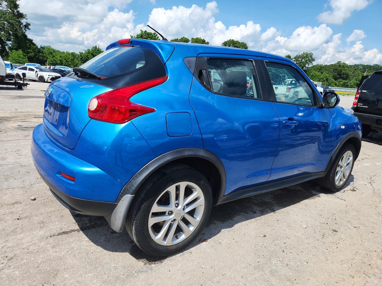Nissan JUKE S