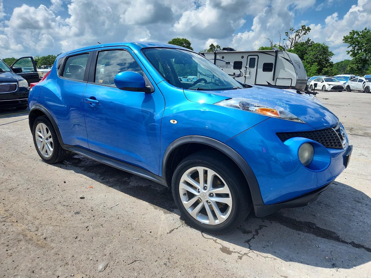 Nissan JUKE S