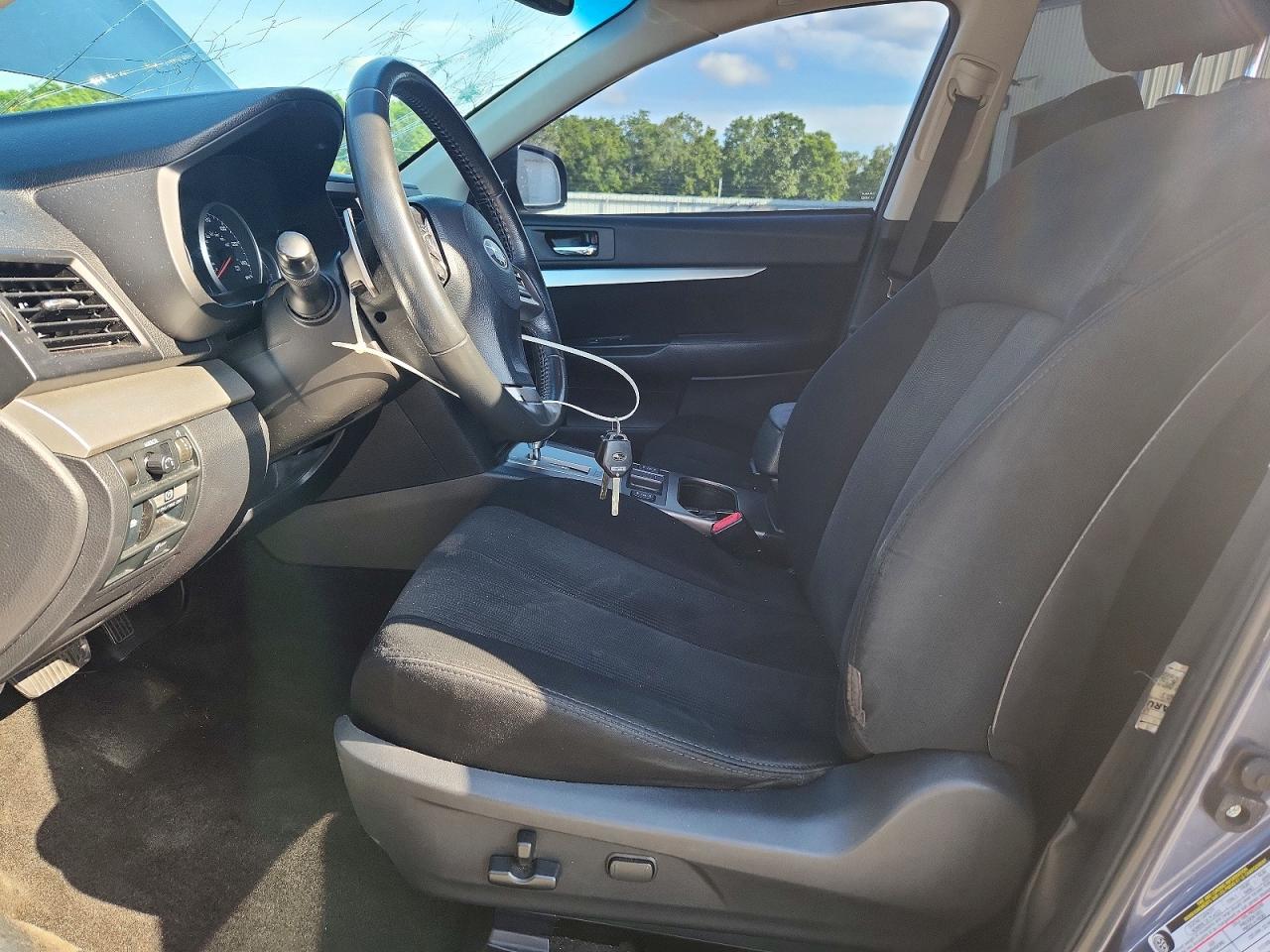 Subaru Outback 2.5i Premium