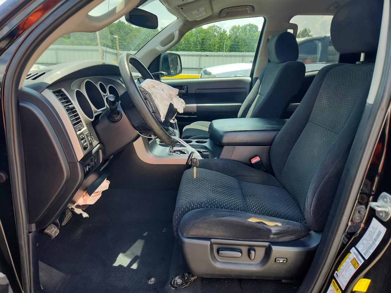 Toyota Tundra Double Cab Sr5