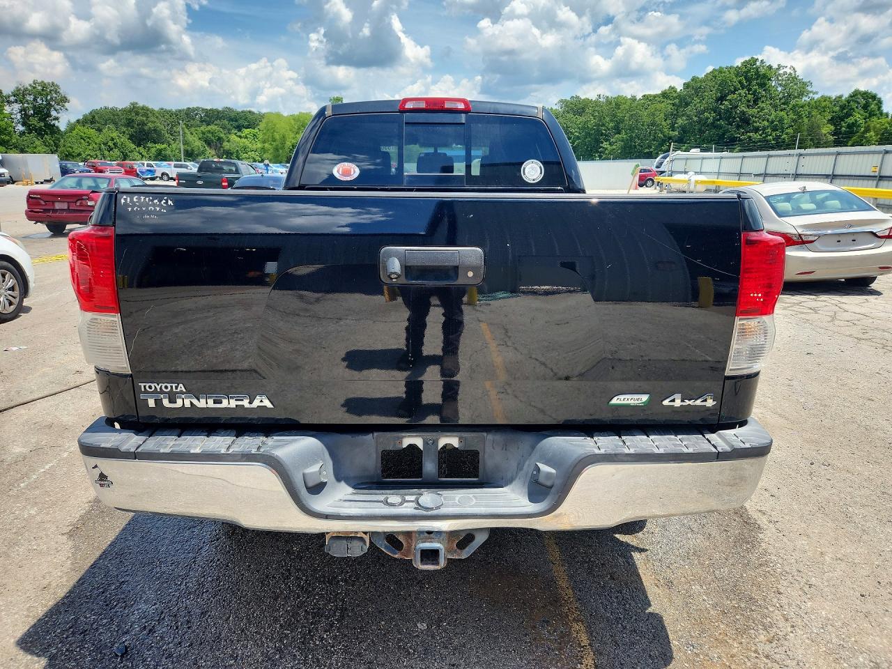 Toyota Tundra Double Cab Sr5