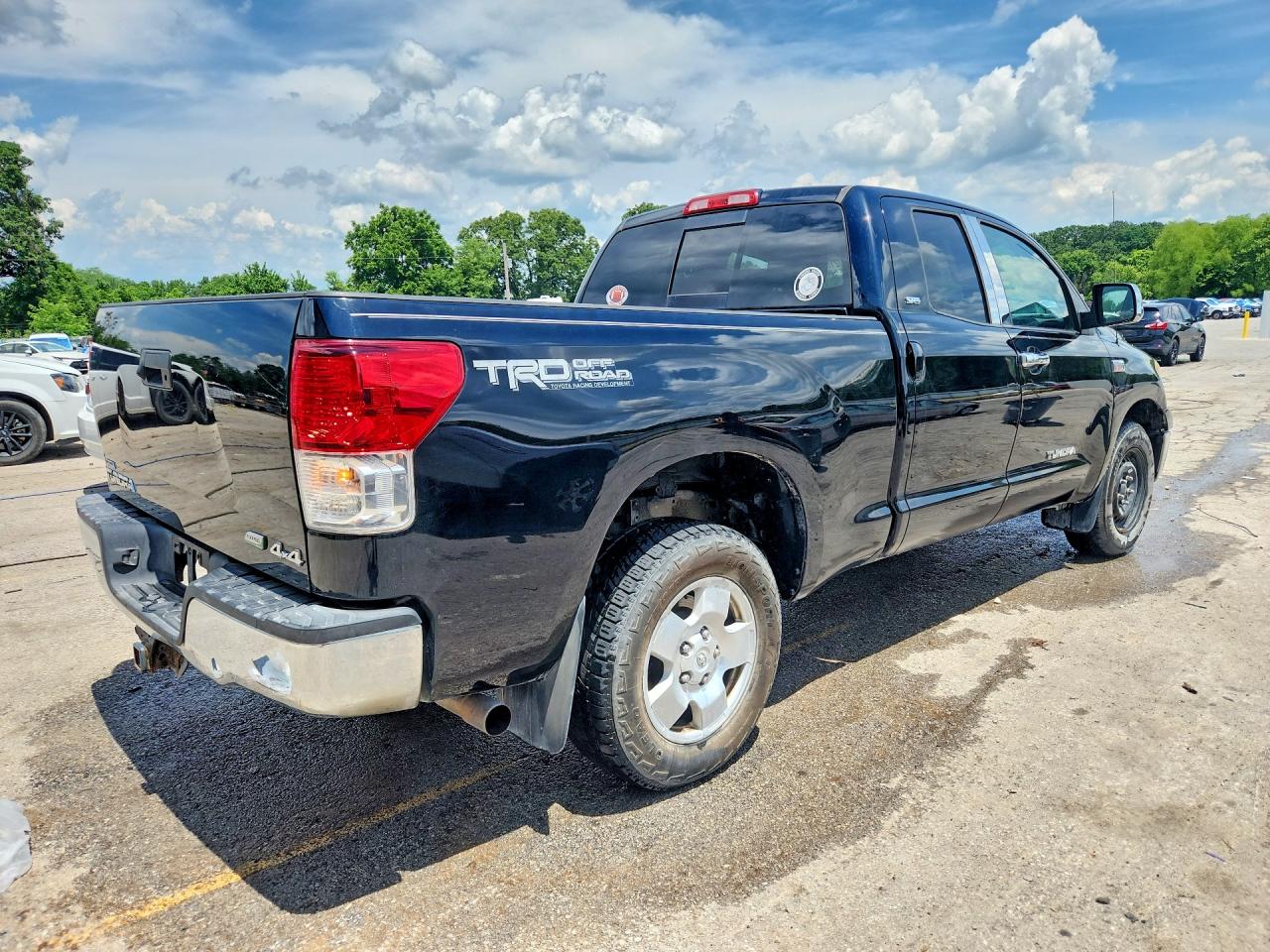 Toyota Tundra Double Cab Sr5