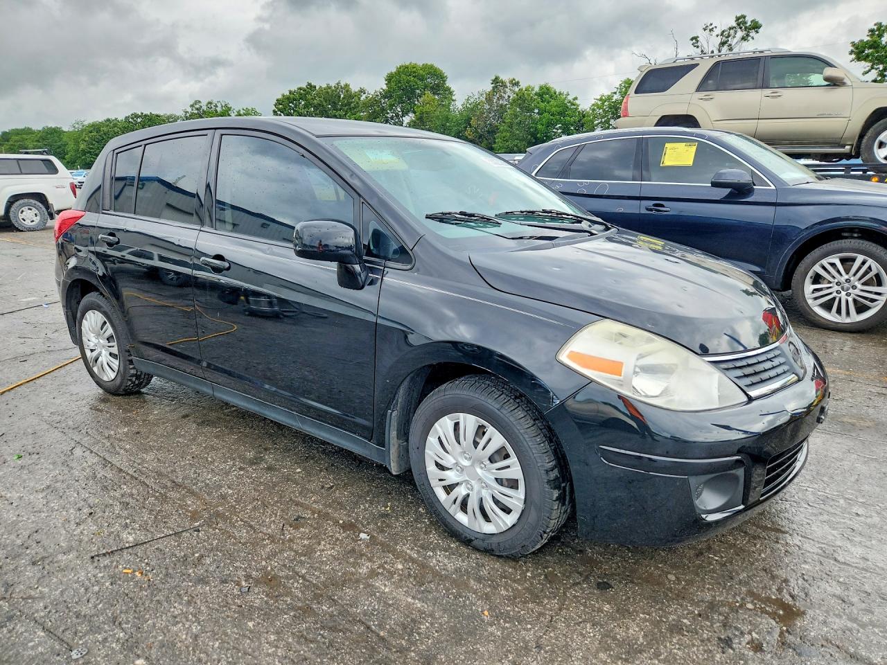 Nissan Versa 1.8 S