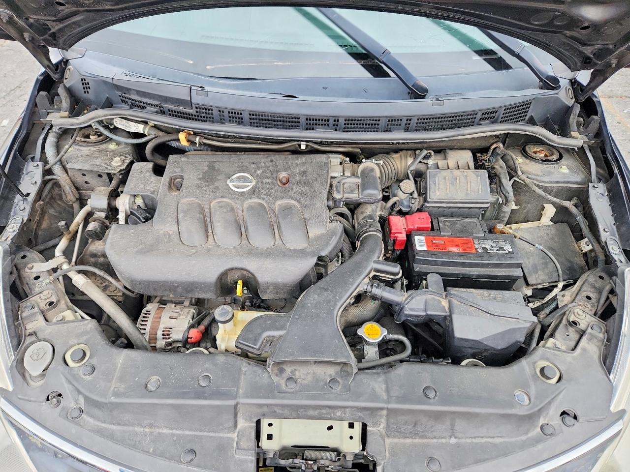 Nissan Versa 1.8 S