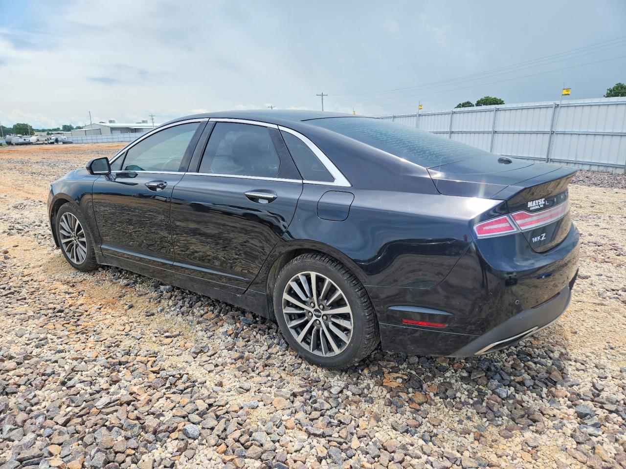 Lincoln MKZ Select