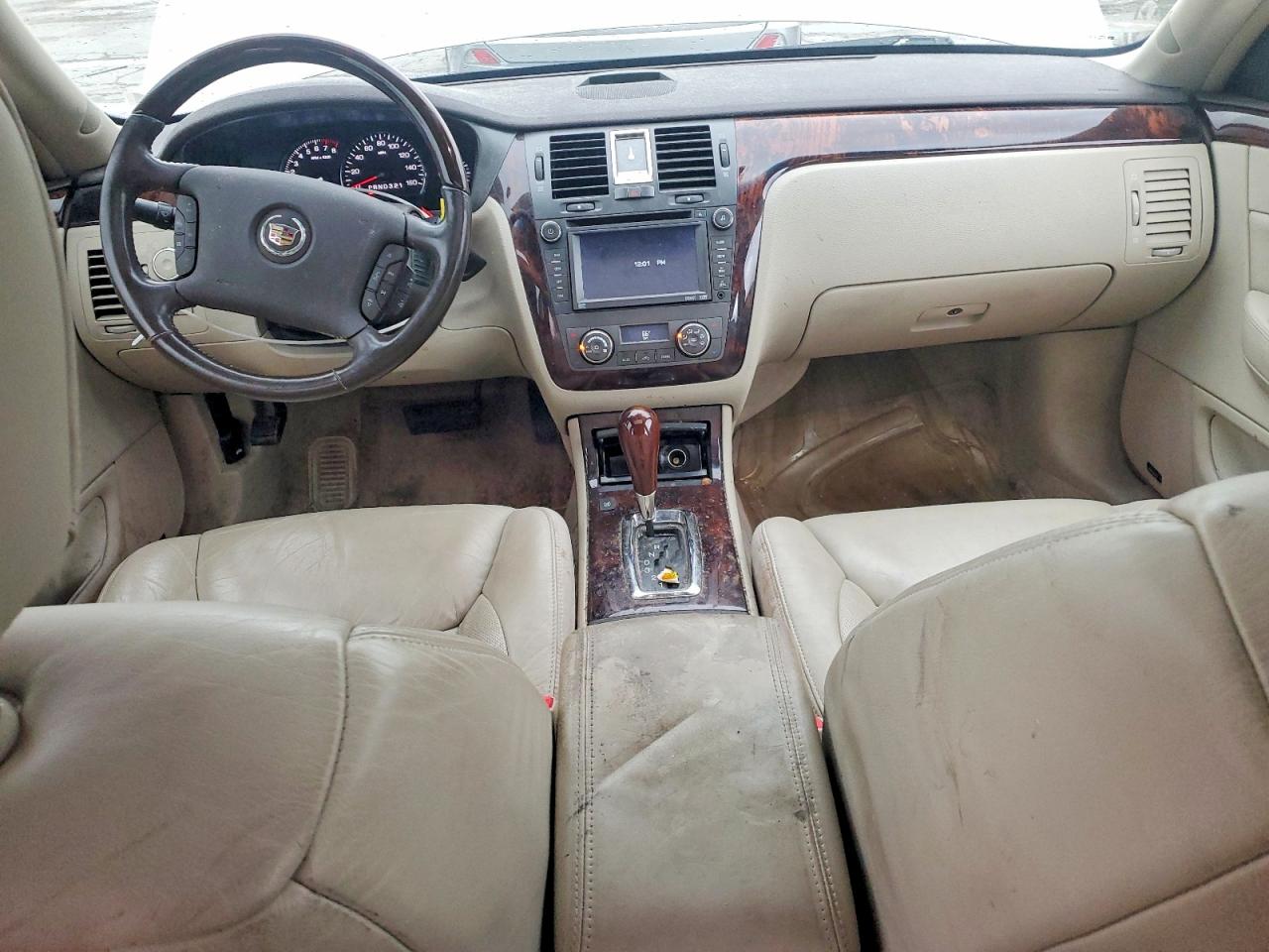 Cadillac DTS Premium Collection