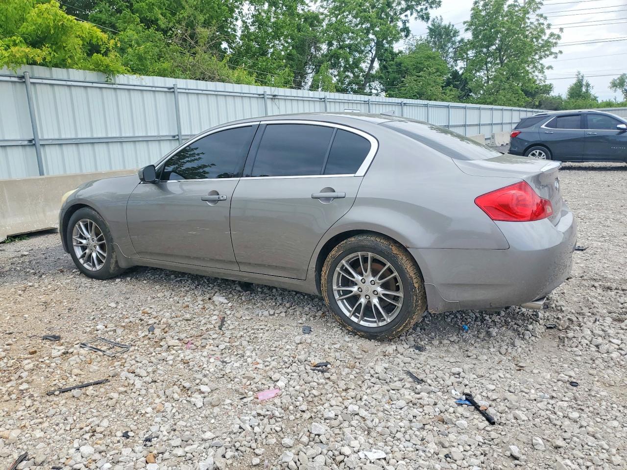 INFINITI G37 X