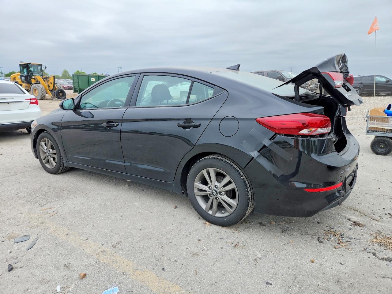 Hyundai ELANTRA Value Edition