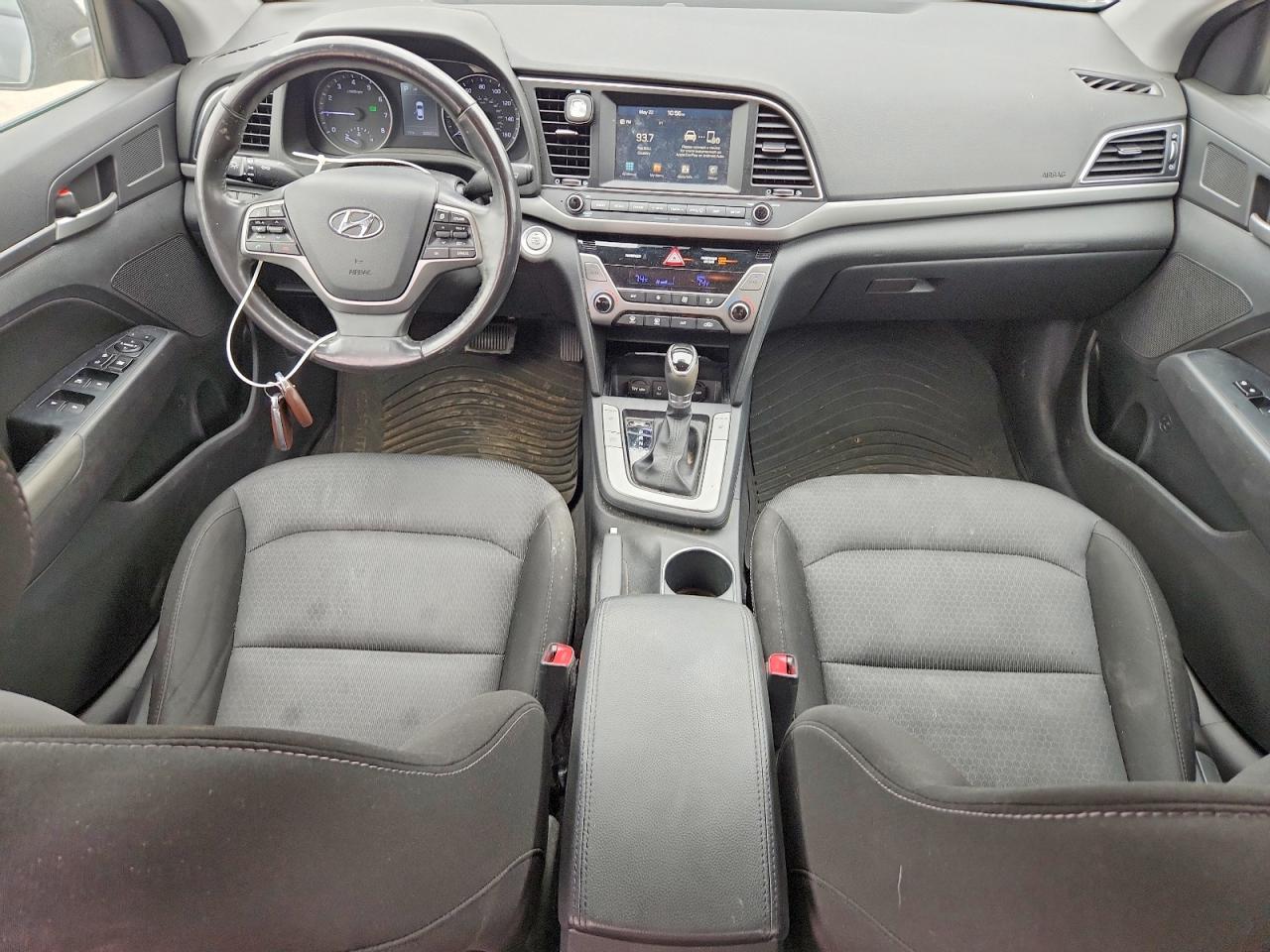 Hyundai ELANTRA Value Edition