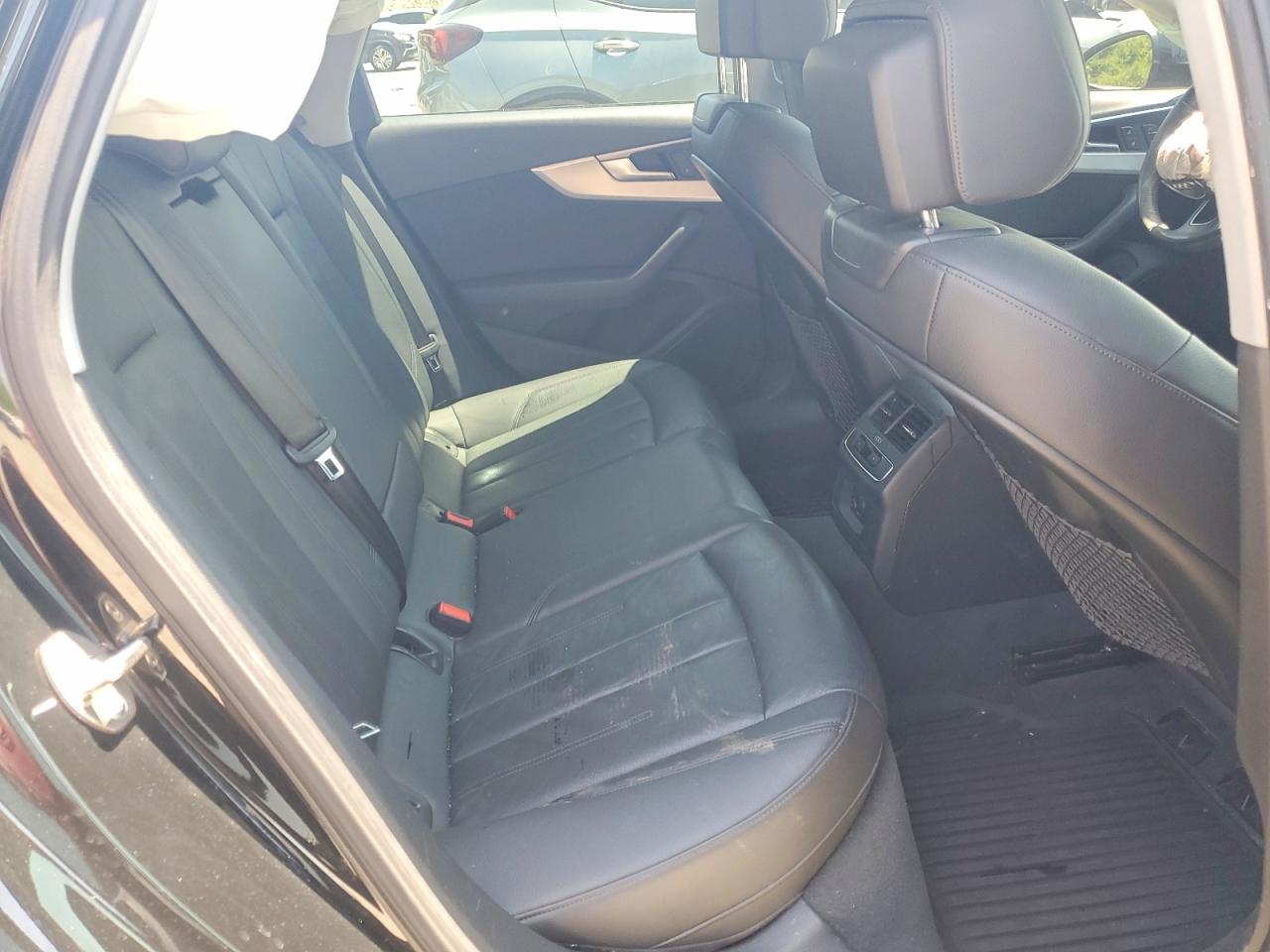 Audi A4 Premium