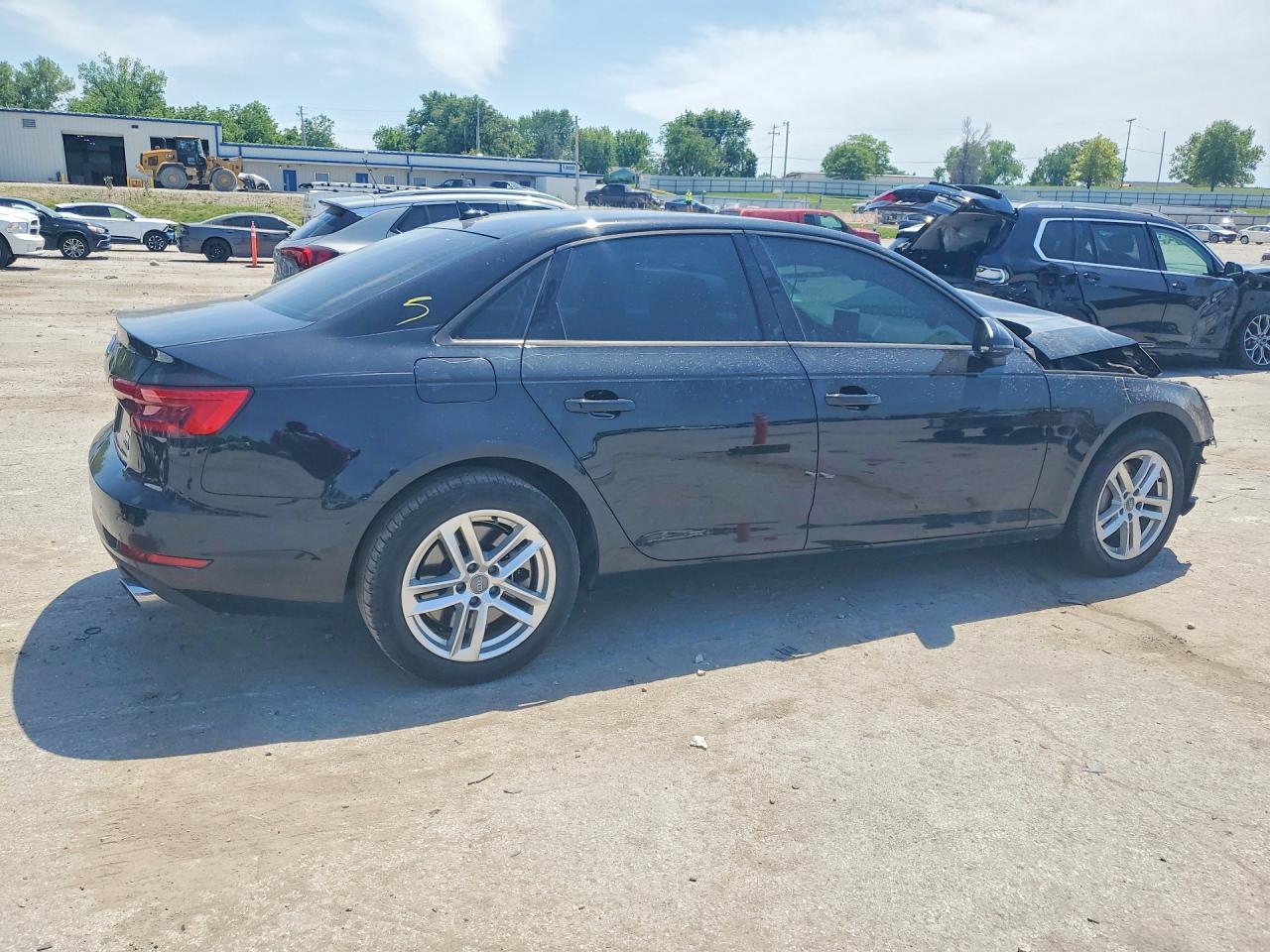 Audi A4 Premium