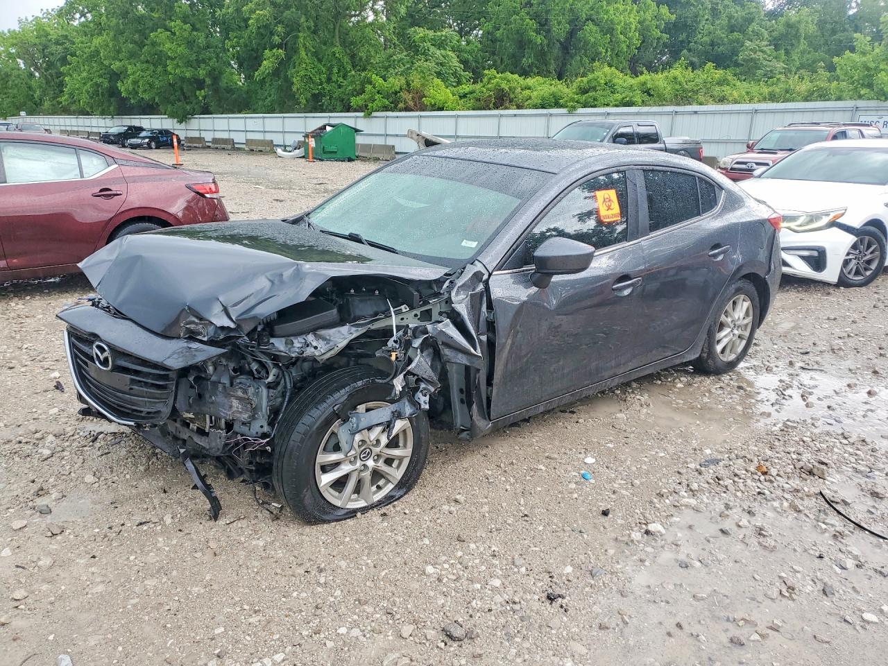 Salvage Mazda 3 Image