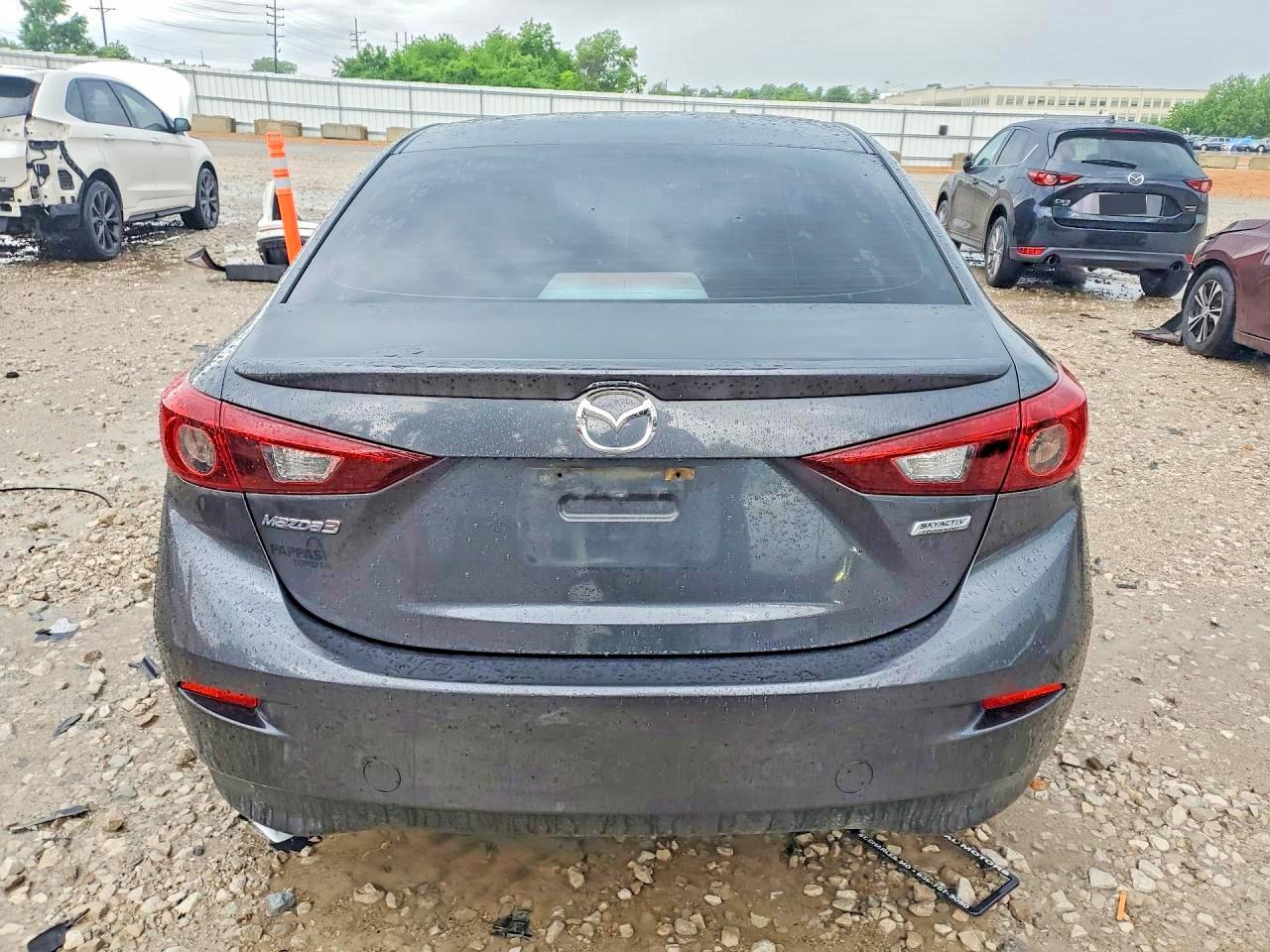 Mazda 3 Touring