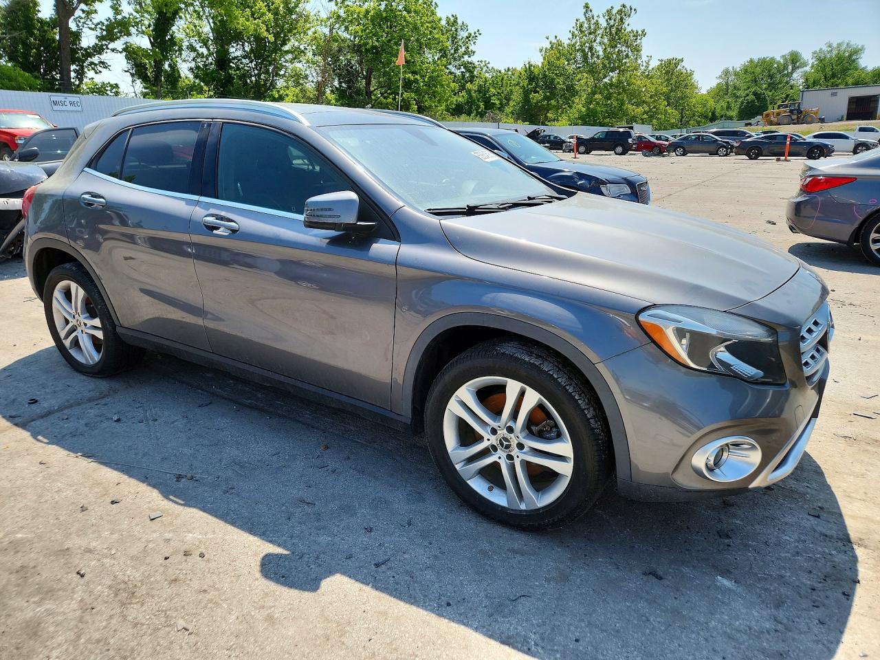 Mercedes-Benz GLA 250 4matic