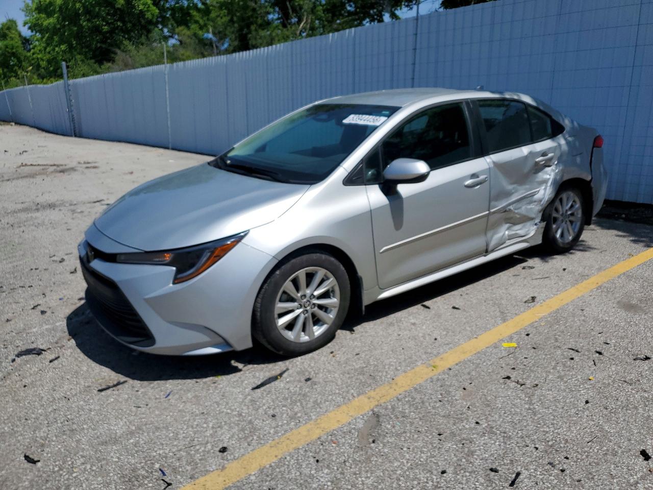 Salvage Toyota Corolla Image