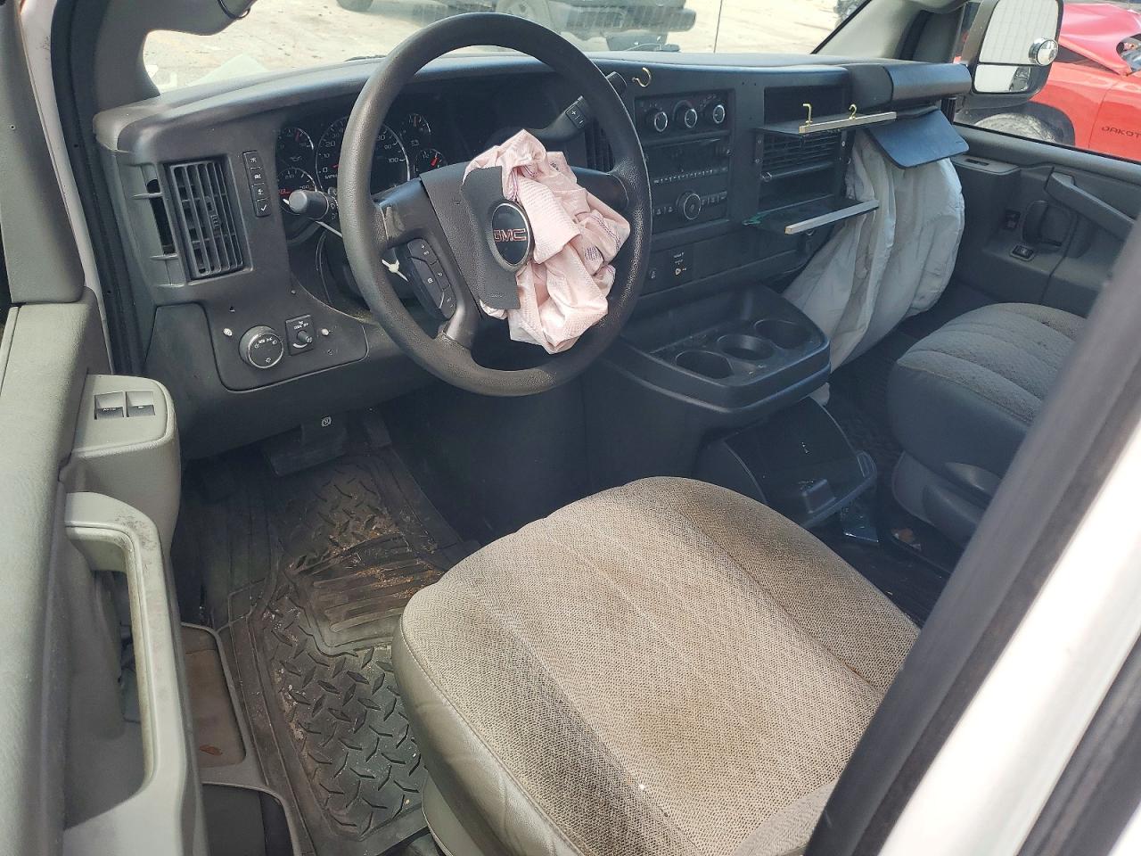 GMC Savana G2500