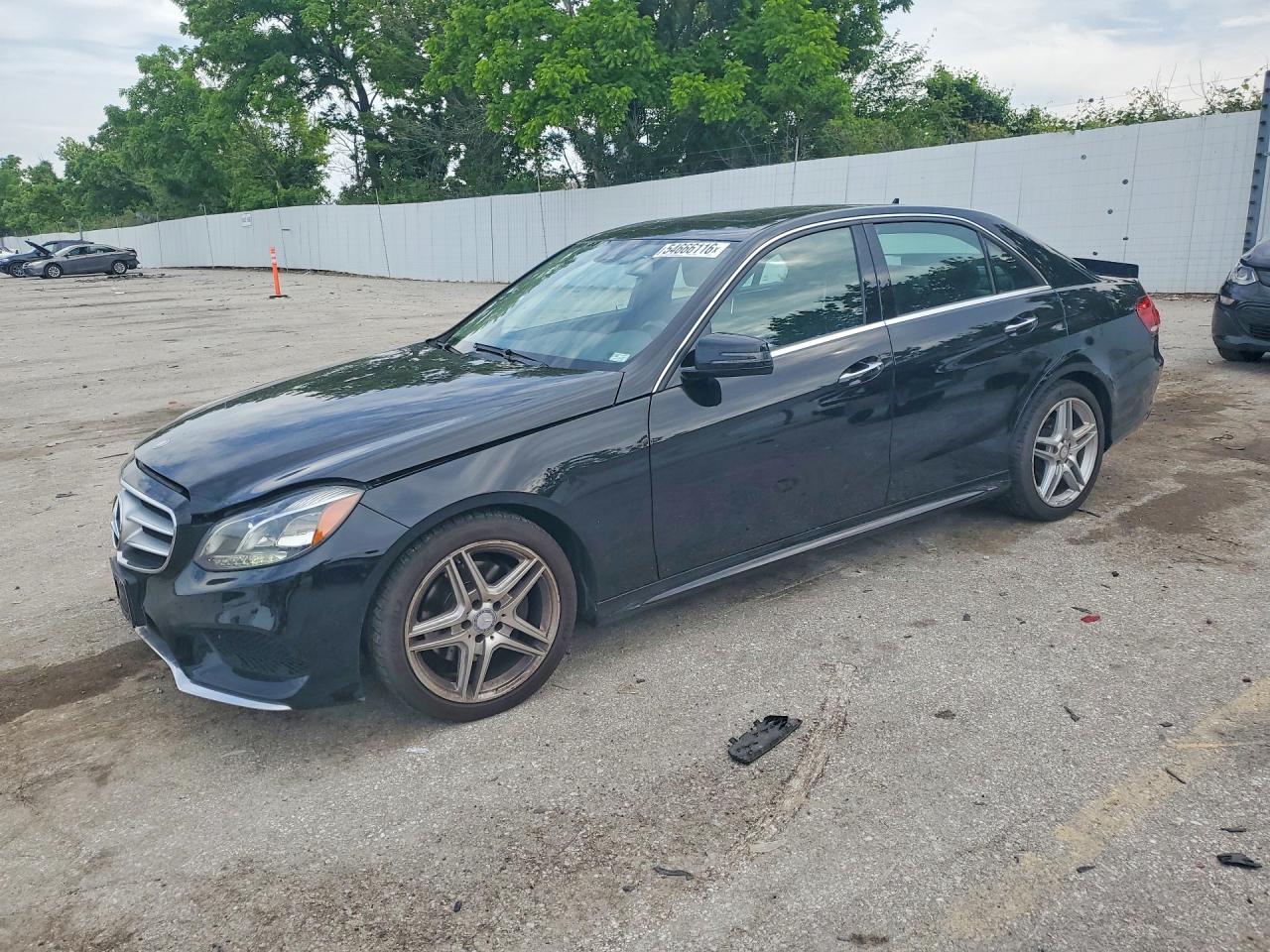 Salvage Mercedes-Benz E-Class Image