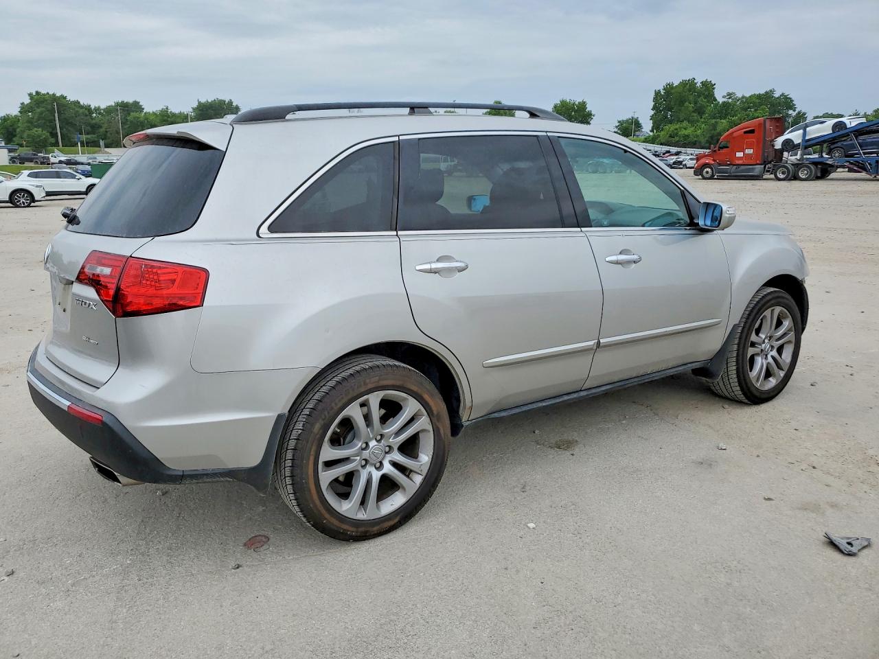 Acura MDX Technology