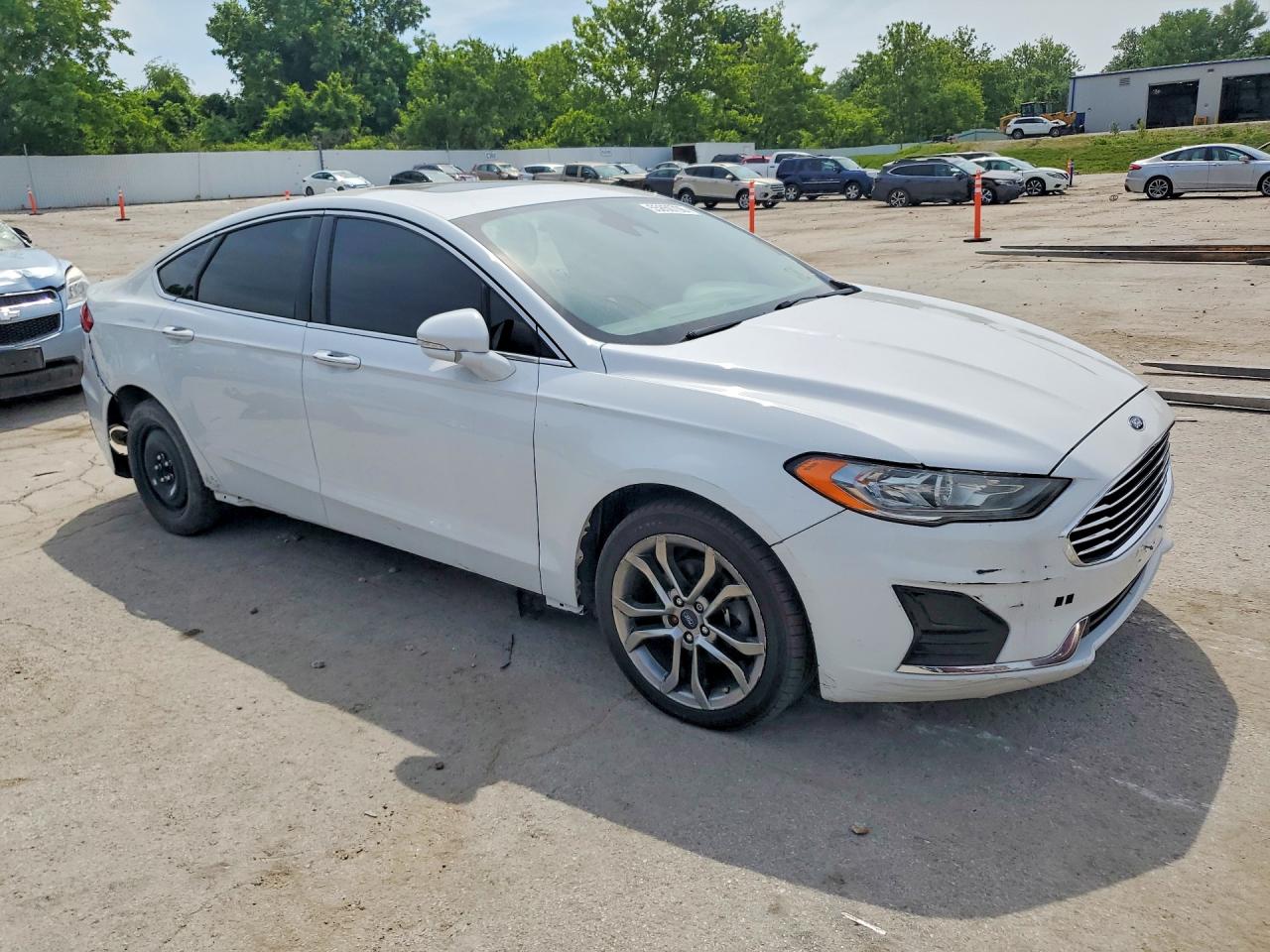 Ford Fusion Sel