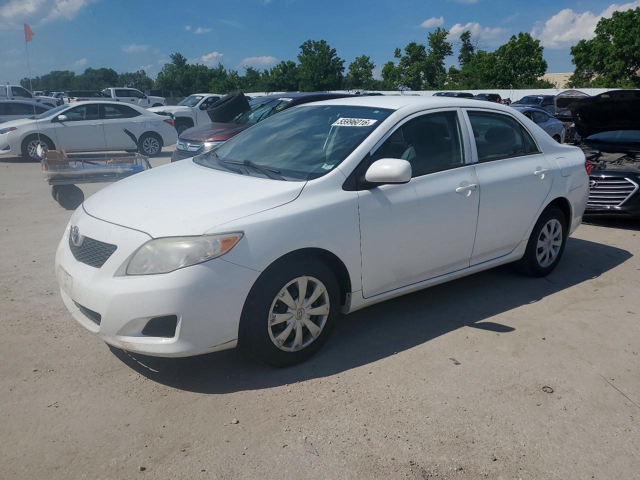 Salvage Toyota Corolla Image