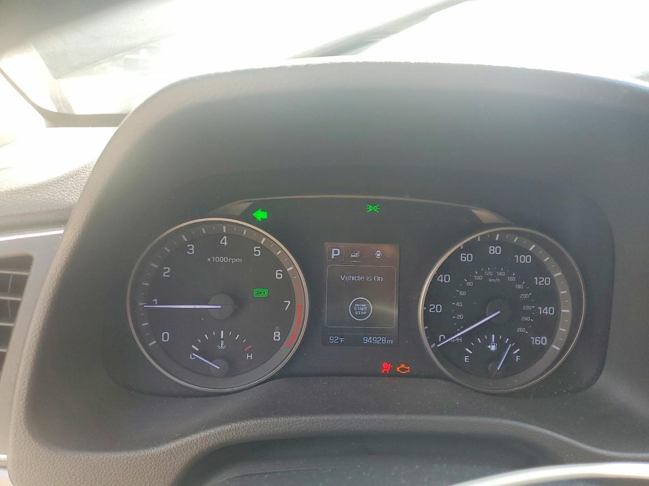 Hyundai ELANTRA Value Edition