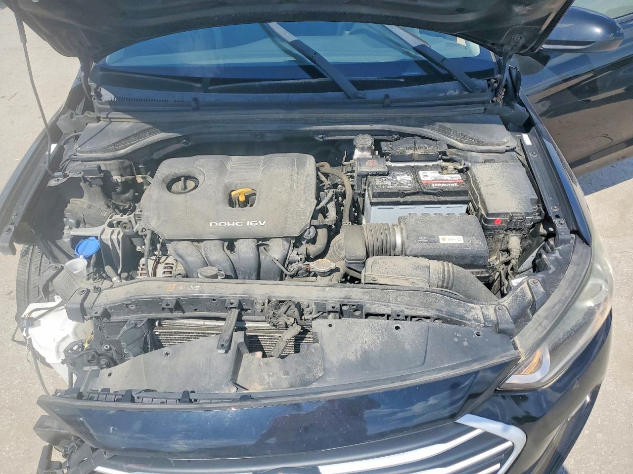 Hyundai ELANTRA Value Edition