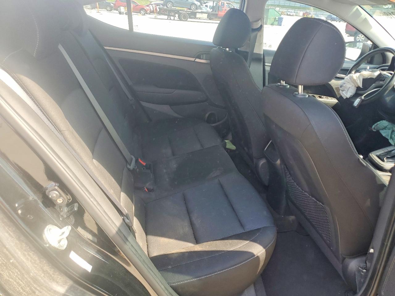 Hyundai ELANTRA Value Edition
