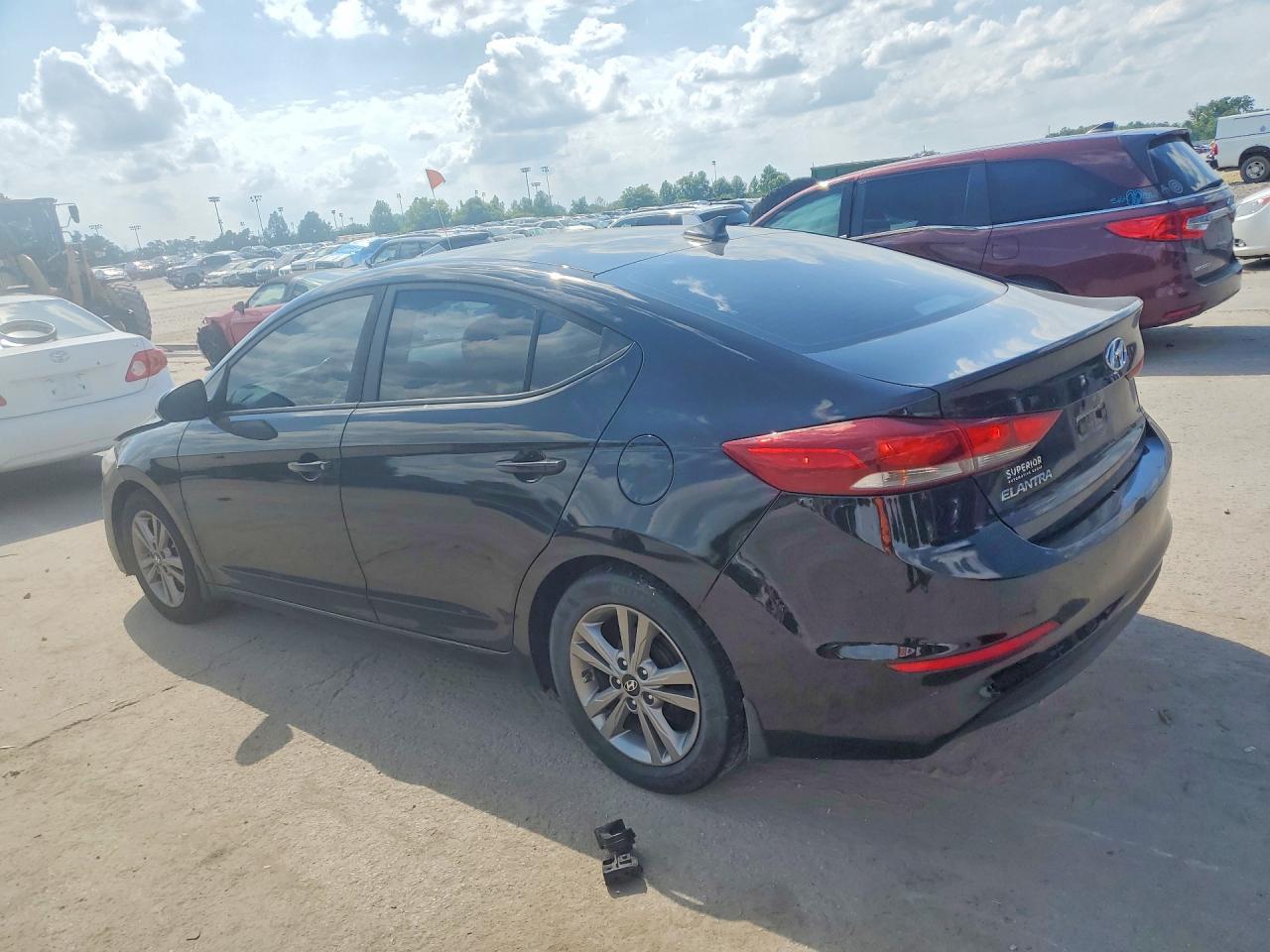 Hyundai ELANTRA Value Edition