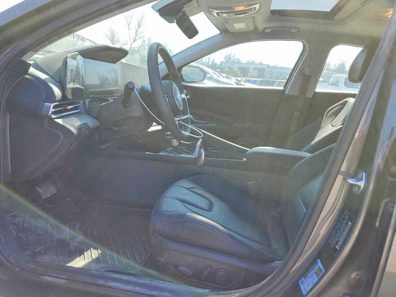 Hyundai ELANTRA Limited