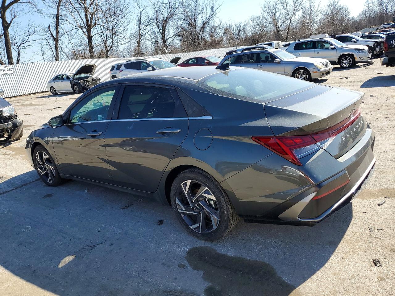 Hyundai ELANTRA Limited
