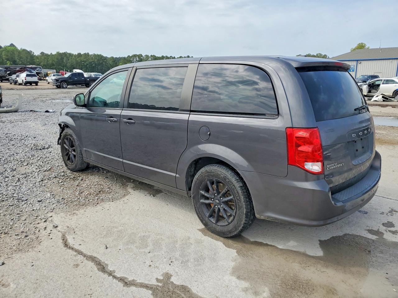 Dodge Caravan