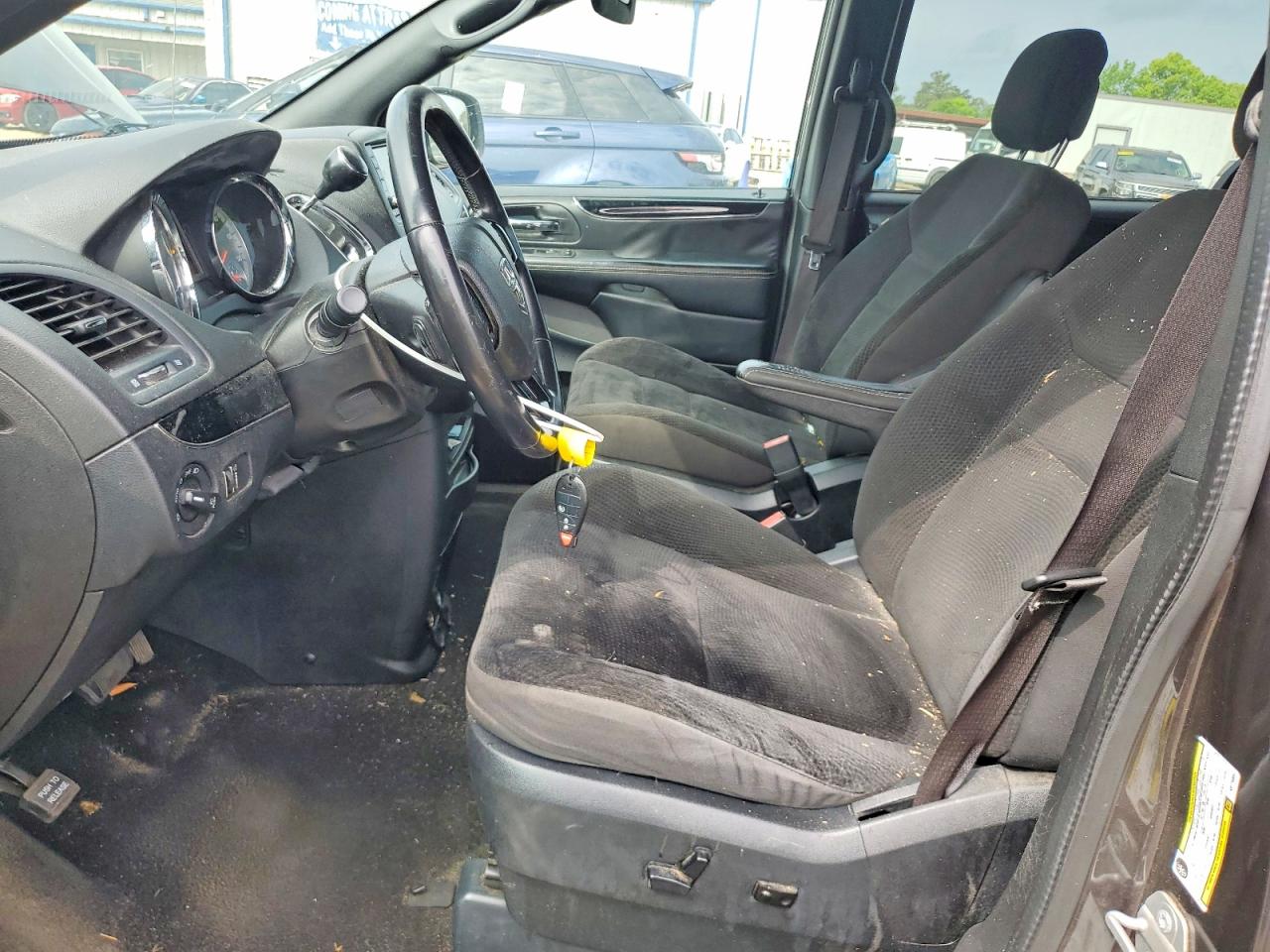 Dodge Caravan