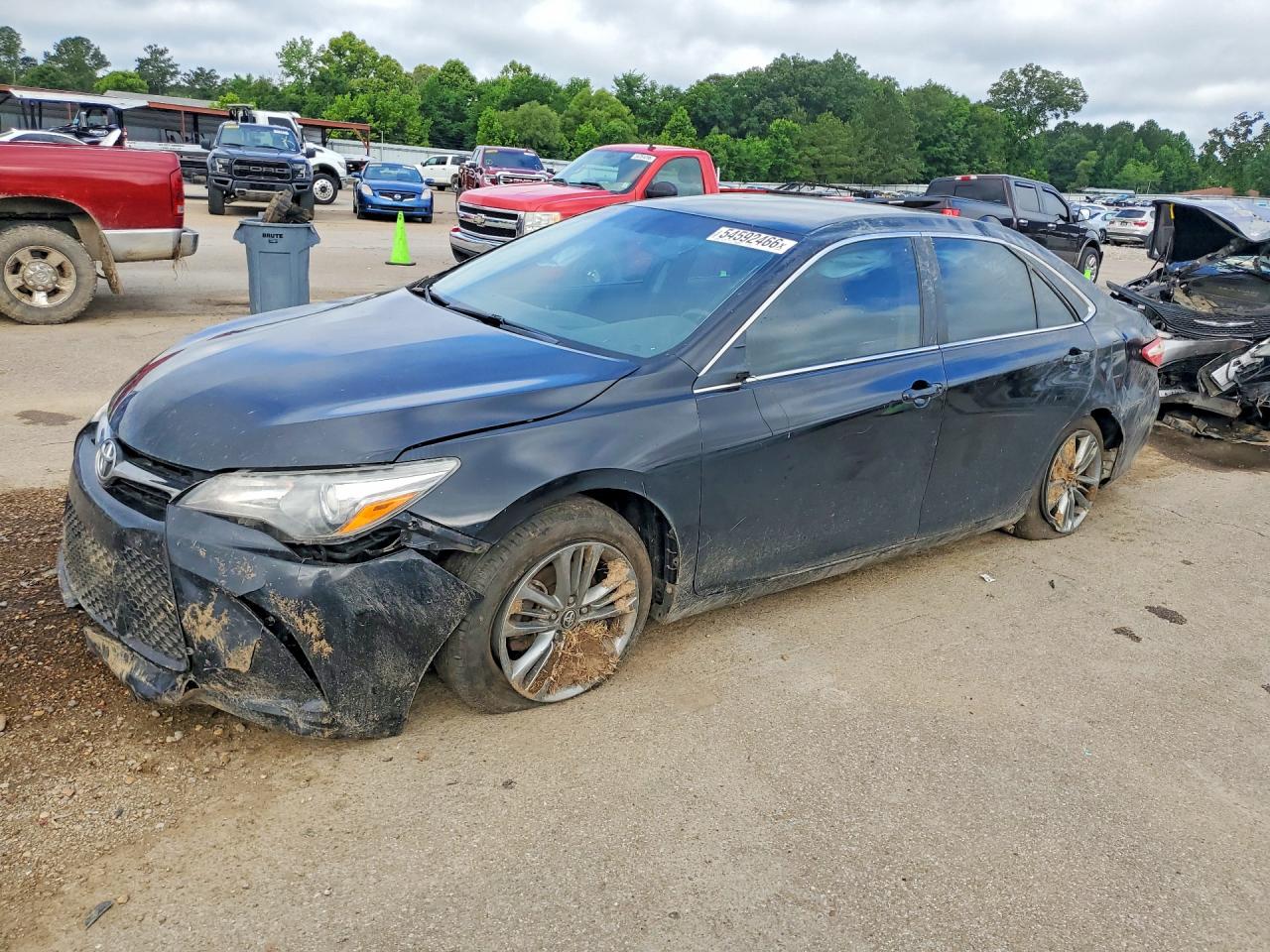 Salvage Toyota Camry Image