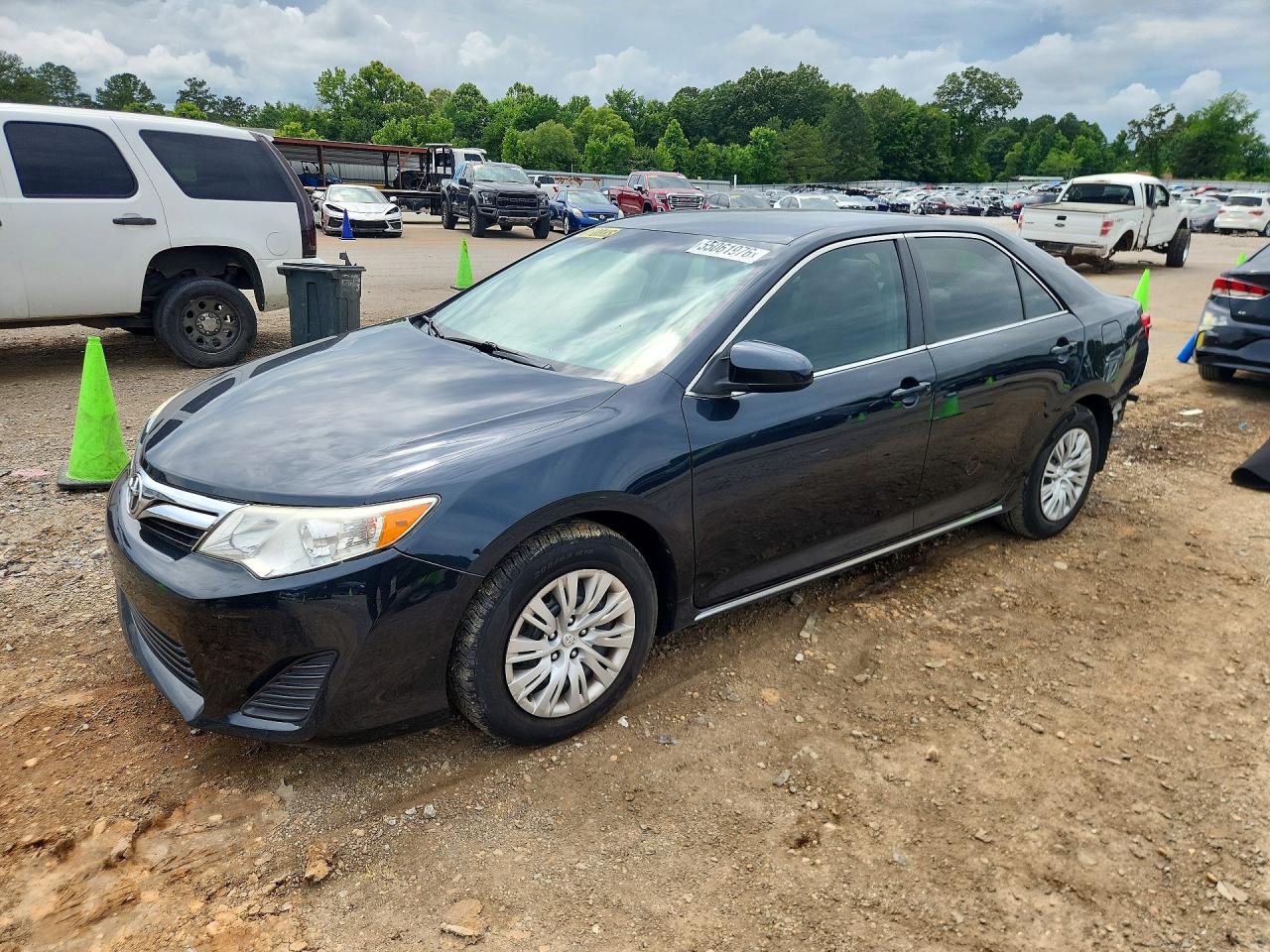 Salvage Toyota Camry Image
