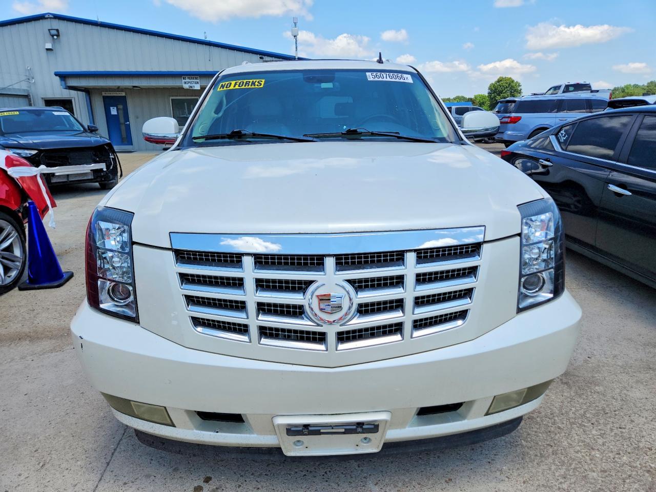 Cadillac Escalade Esv