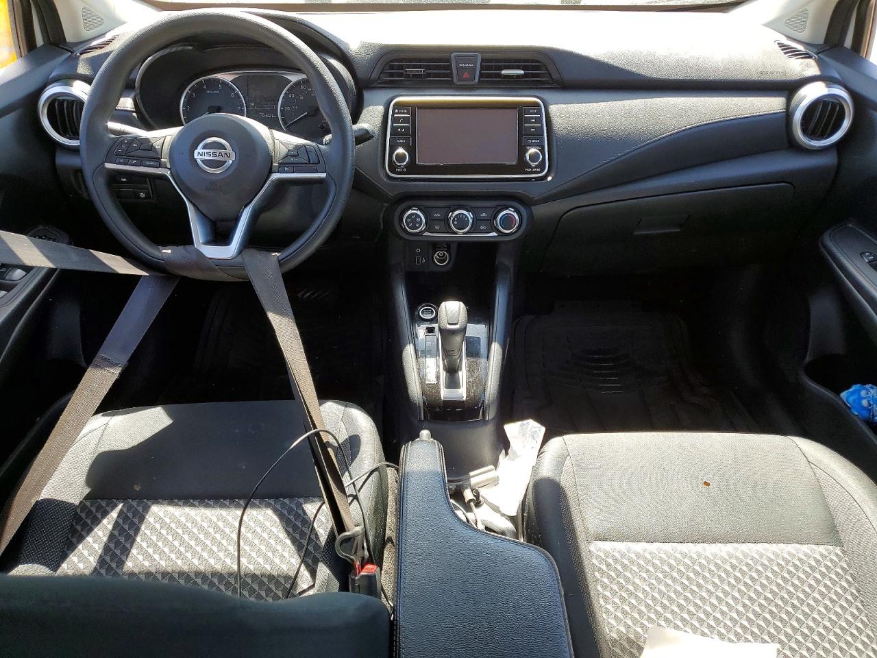 Nissan Versa S