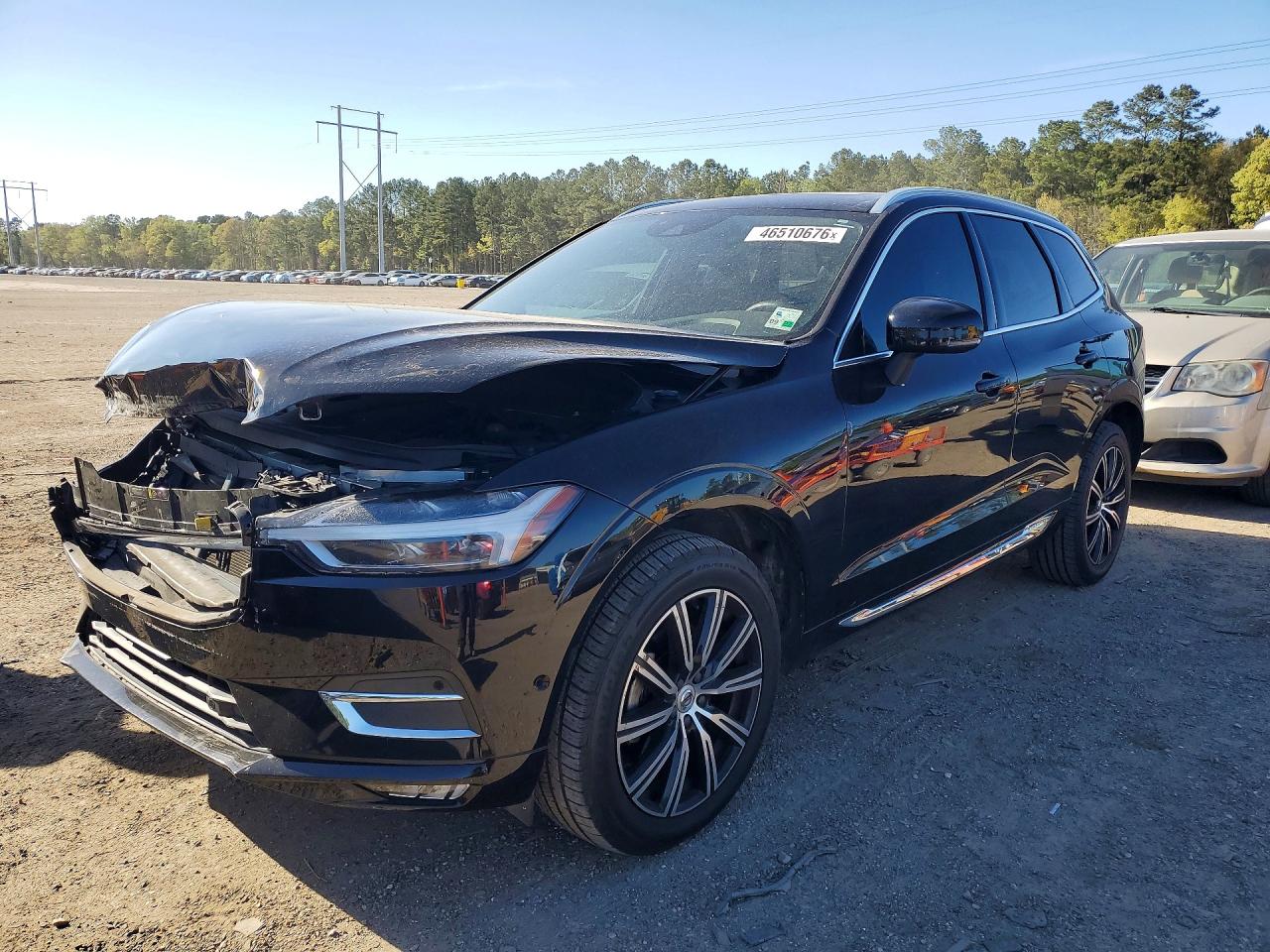 Salvage Volvo XC60 Image