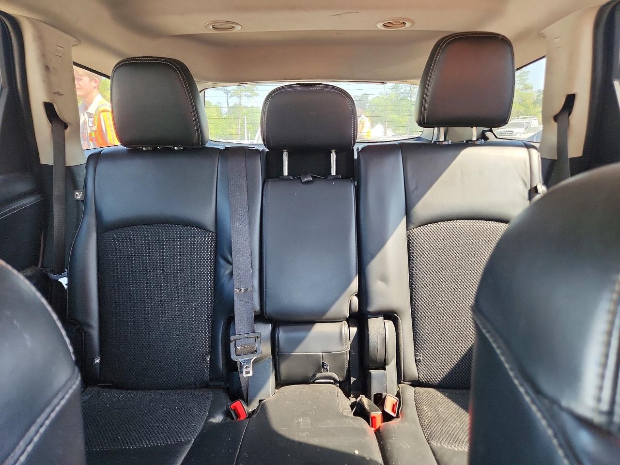 Dodge Journey Crossroad