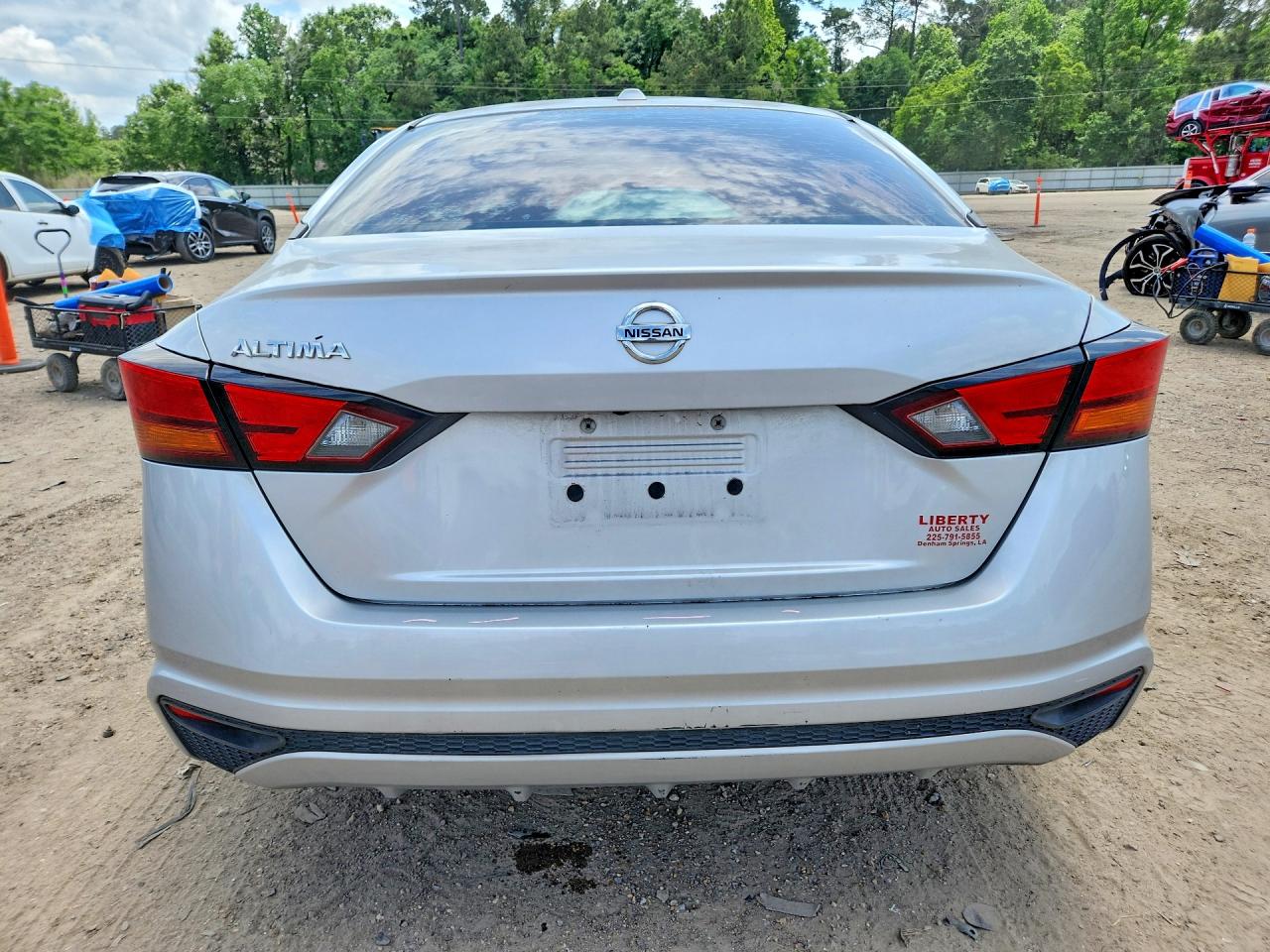 Nissan Altima S