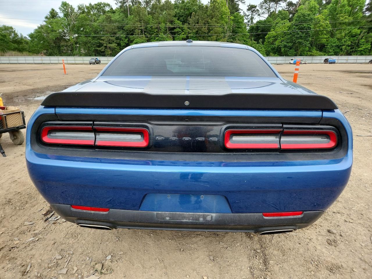 Dodge Challenger Sxt