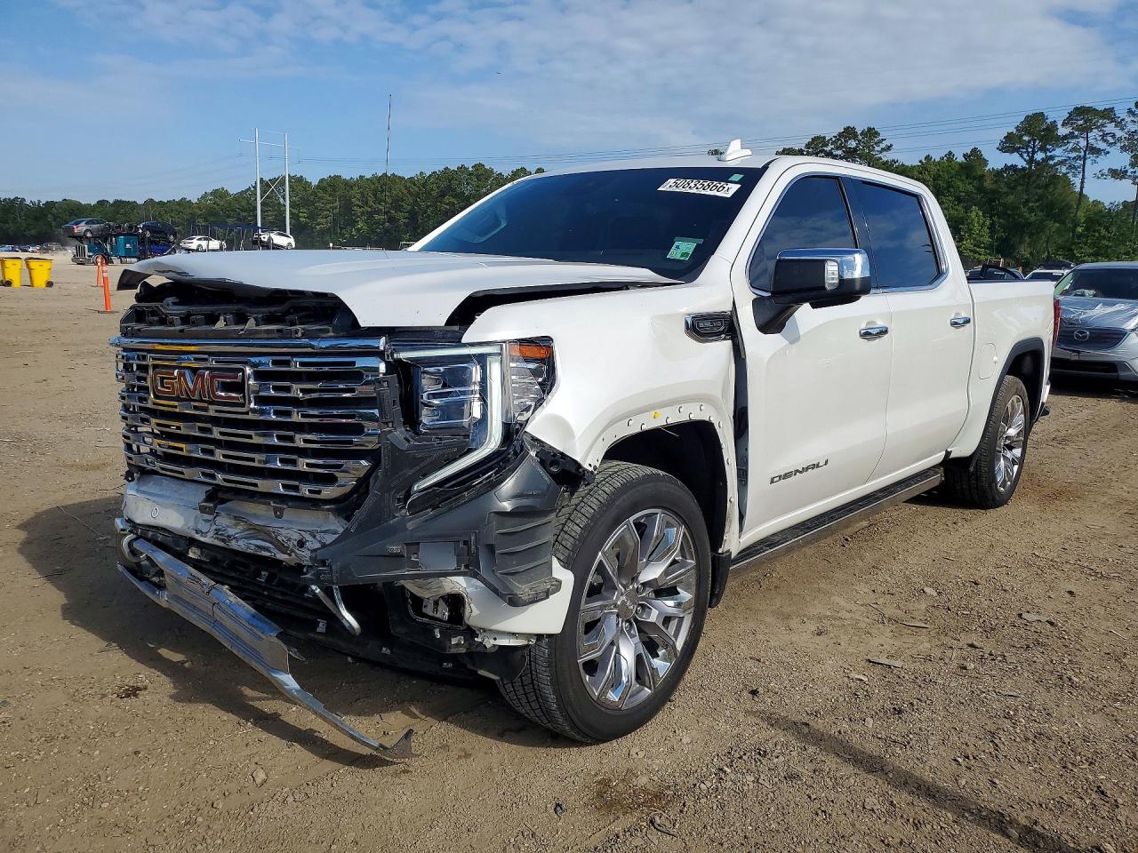 Salvage GMC Sierra Image