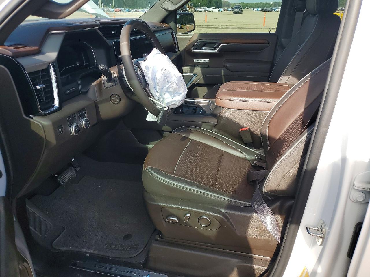 GMC Sierra K1500 Denali