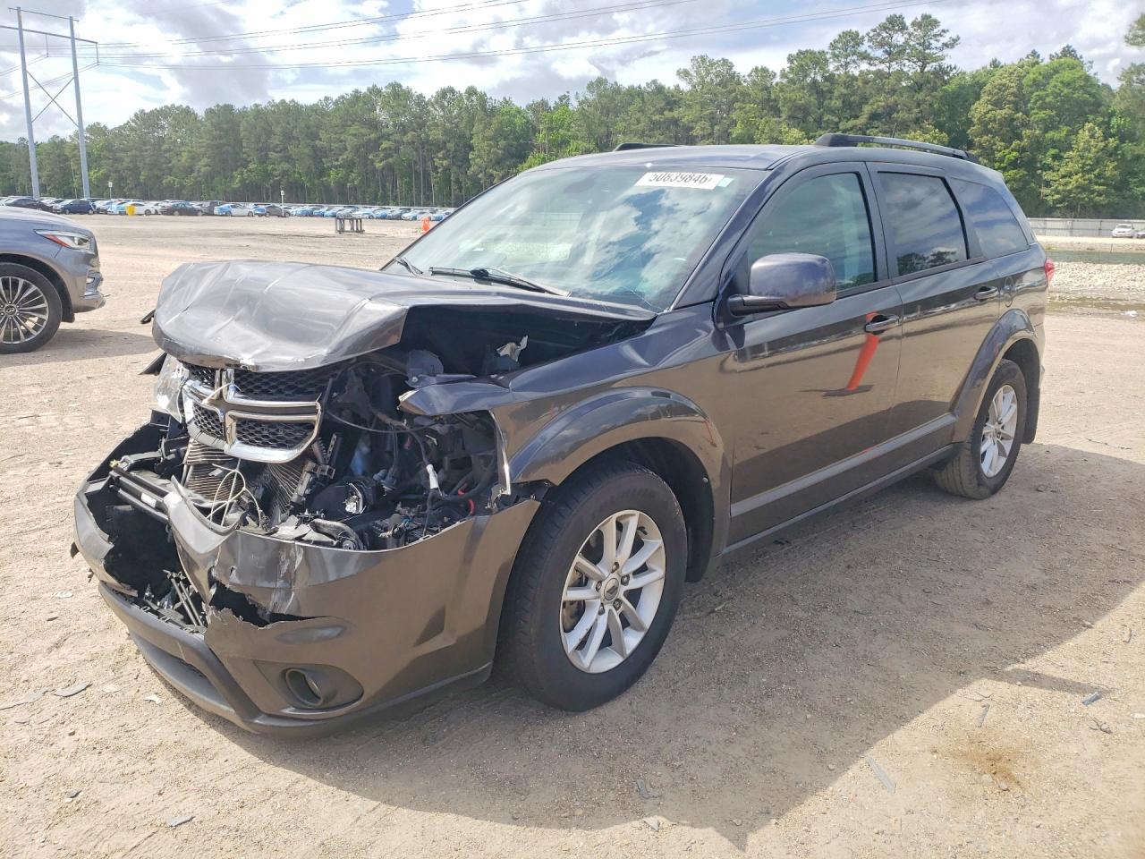 Salvage Dodge Journey Image
