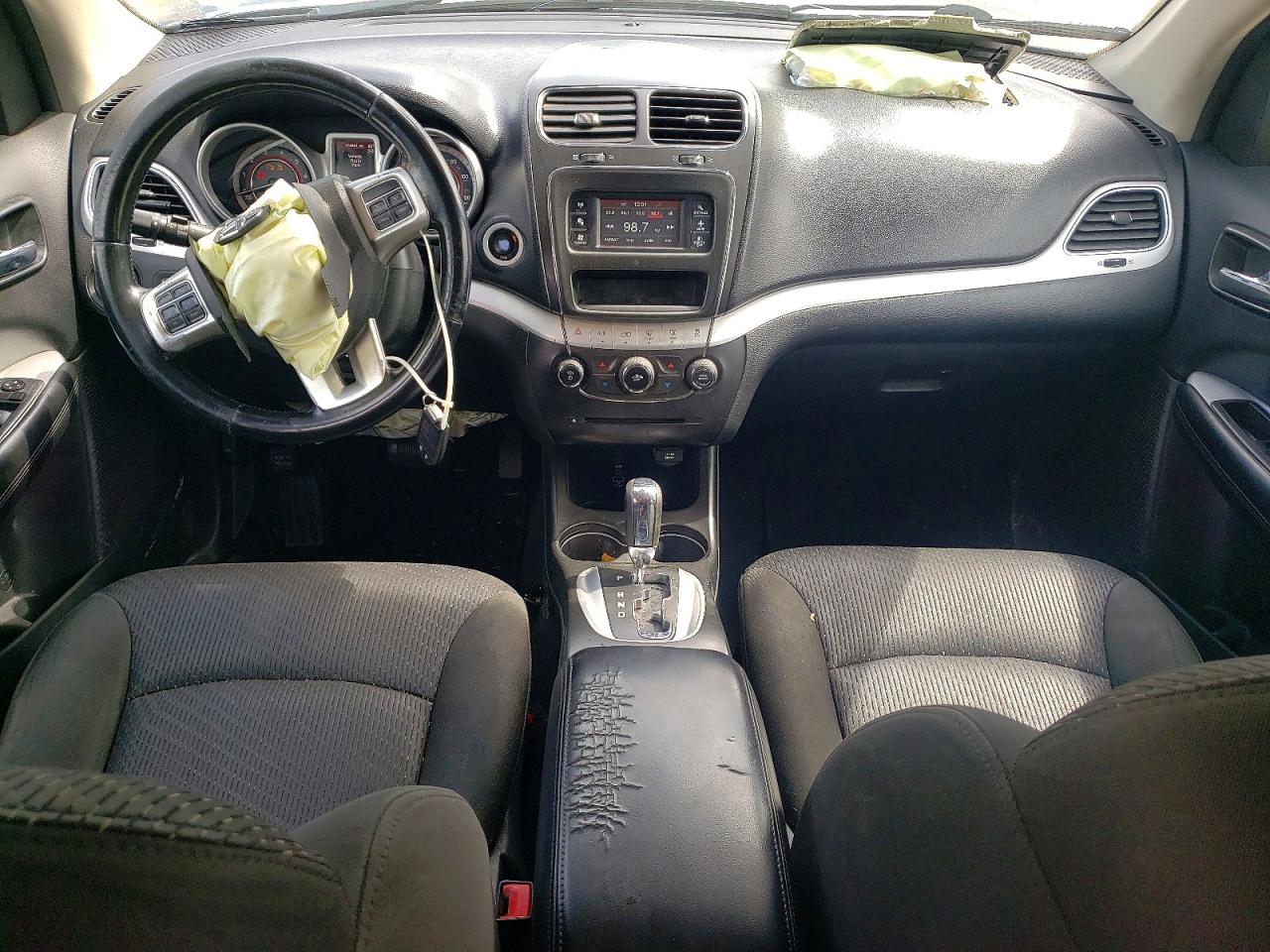 Dodge Journey Se