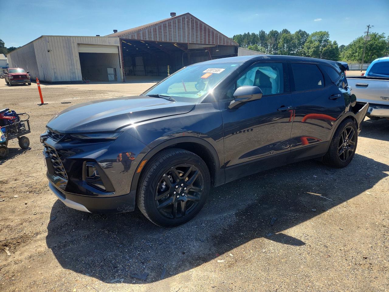 Salvage Chevrolet Blazer Image