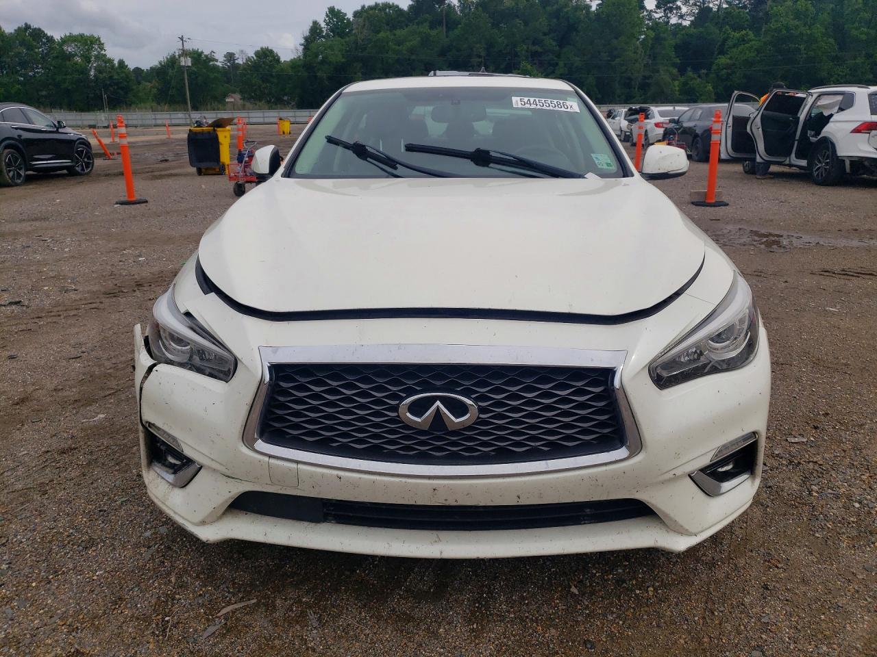 INFINITI Q50 3.0t Luxe