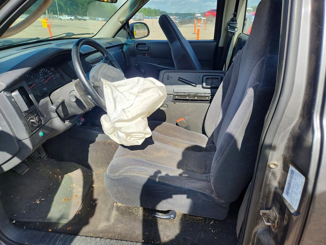 Dodge Dakota Sxt