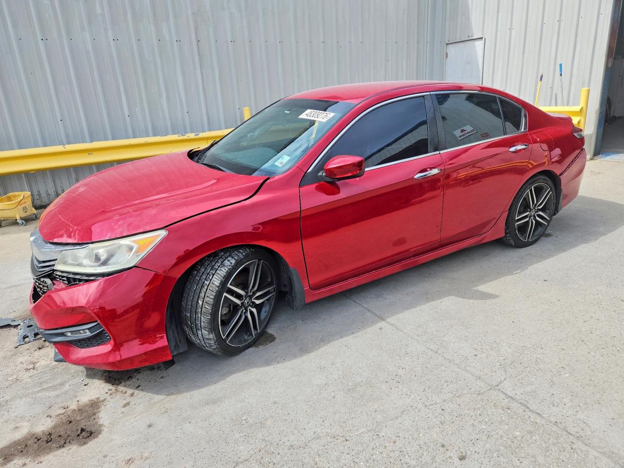 Salvage Honda Accord Image