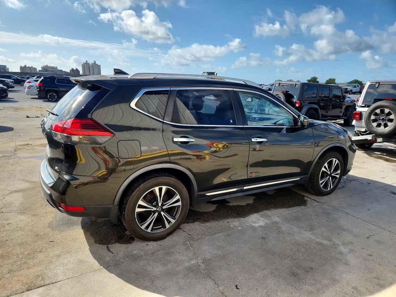 Nissan Rogue Sl